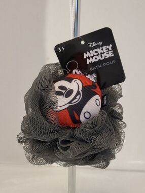 DISNEY,  CORNER OFFICE, MAGNETS